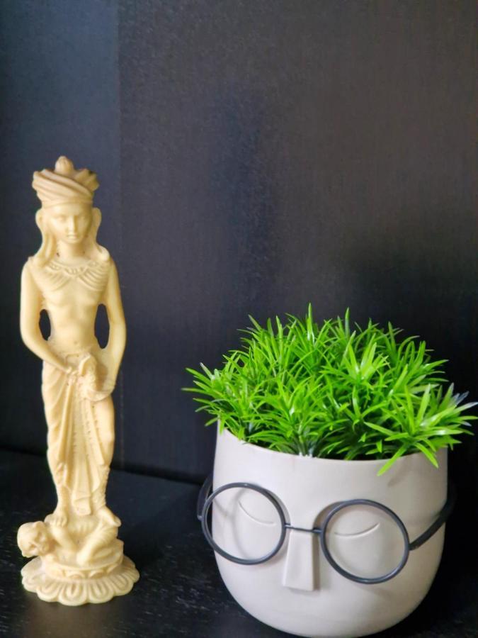 Floral House Kallithea Apartment เอเธนส์ ภายนอก รูปภาพ