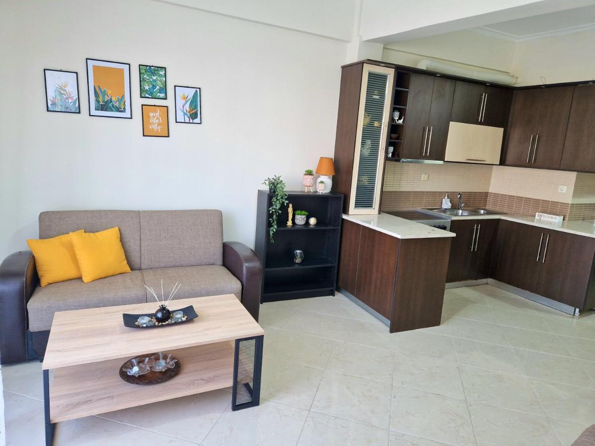 Floral House Kallithea Apartment เอเธนส์ ภายนอก รูปภาพ