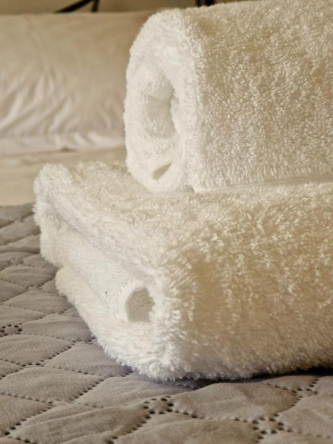 Floral House Kallithea Apartment เอเธนส์ ภายนอก รูปภาพ
