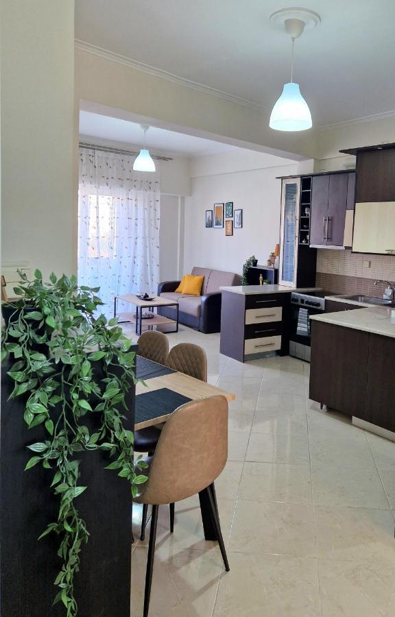 Floral House Kallithea Apartment เอเธนส์ ภายนอก รูปภาพ
