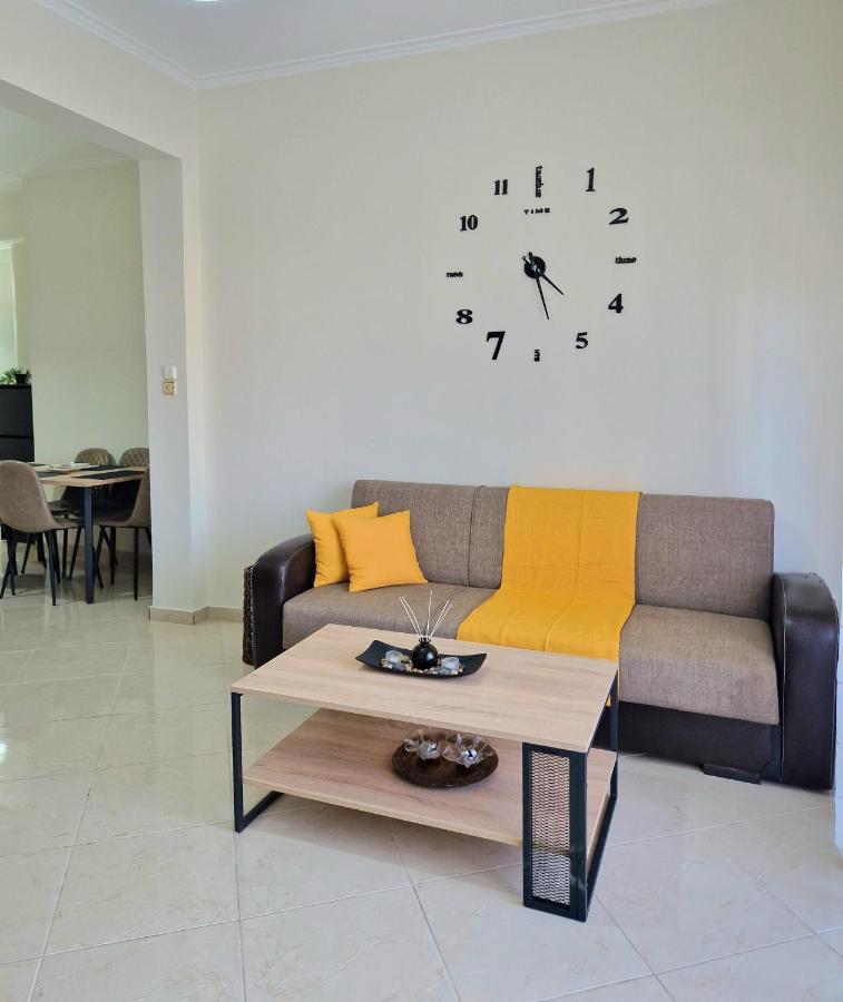 Floral House Kallithea Apartment เอเธนส์ ภายนอก รูปภาพ